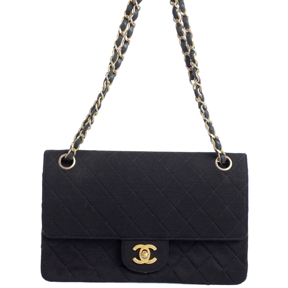 Chanel Matelasse Chain Shoulder Bag Black